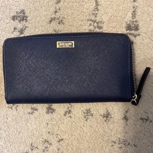Kate Spade Navy zip wallet
